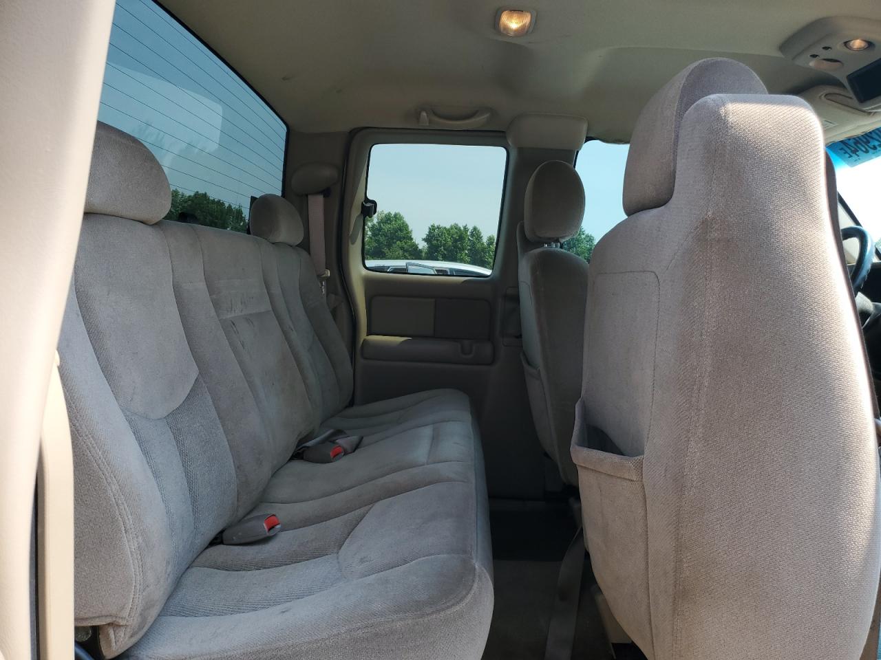 2003 GMC New Sierra C1500 VIN: 2GTEC19TX31190849 Lot: 61502964