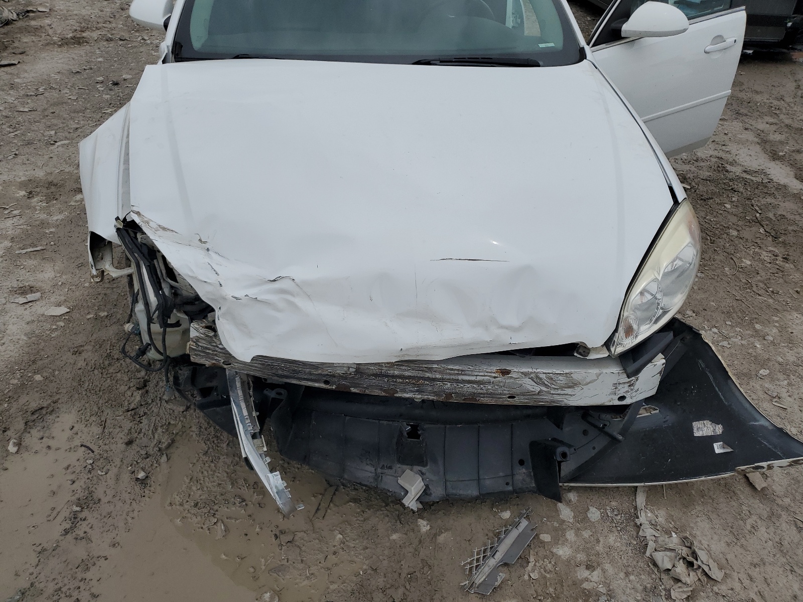 2G1WG5E38D1267072 2013 Chevrolet Impala Lt