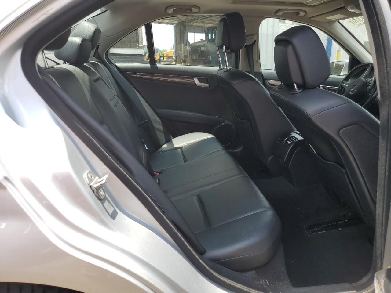 2012 Mercedes-Benz C 250 VIN: WDDGF4HB3CR220569 Lot: 59373444
