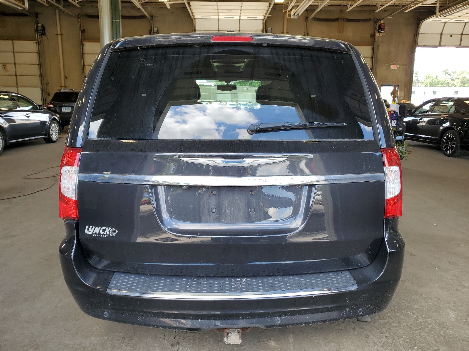 2C4RC1CG2FR539781 2015 Chrysler Town & Country Touring L