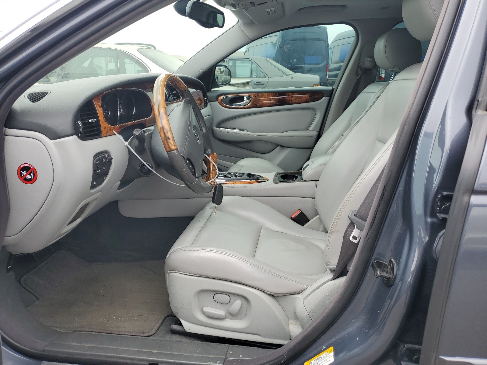 SAJWA71C34SG25841 2004 Jaguar Xj8