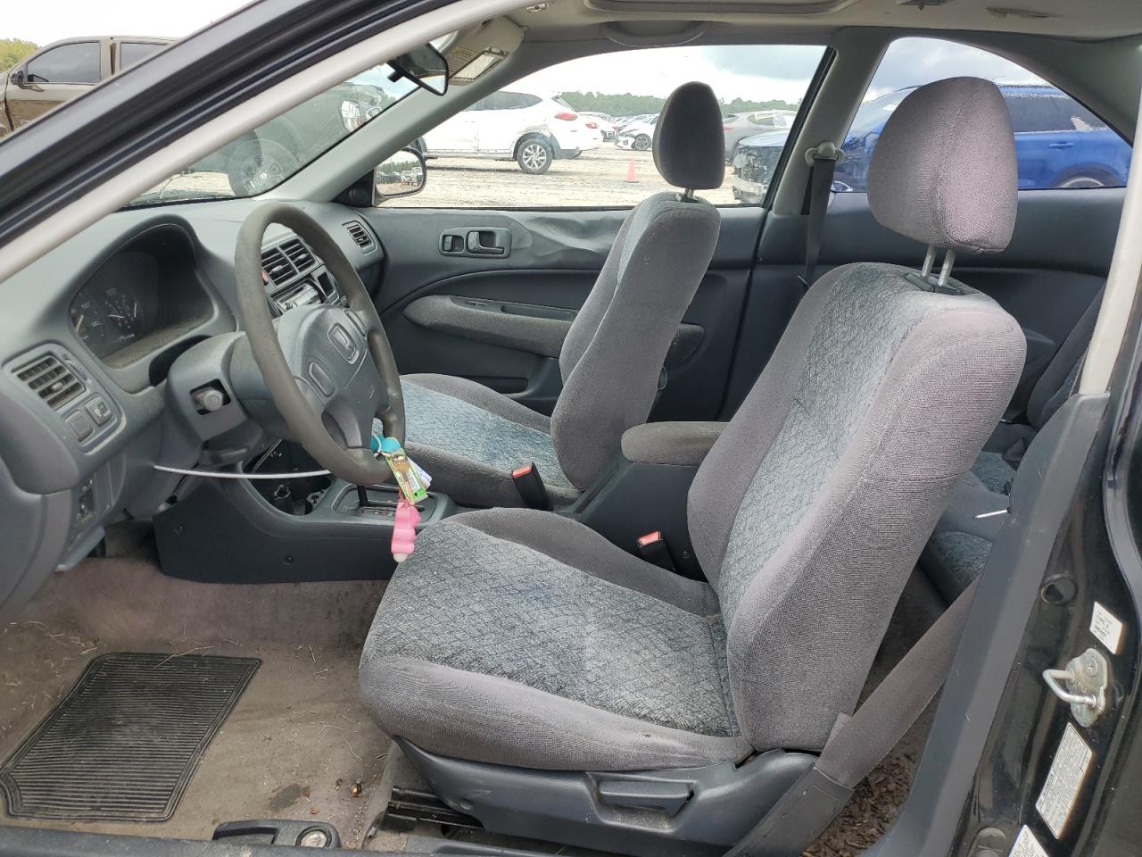 1998 Honda Civic Ex VIN: 1HGEJ8240WL103171 Lot: 64071814