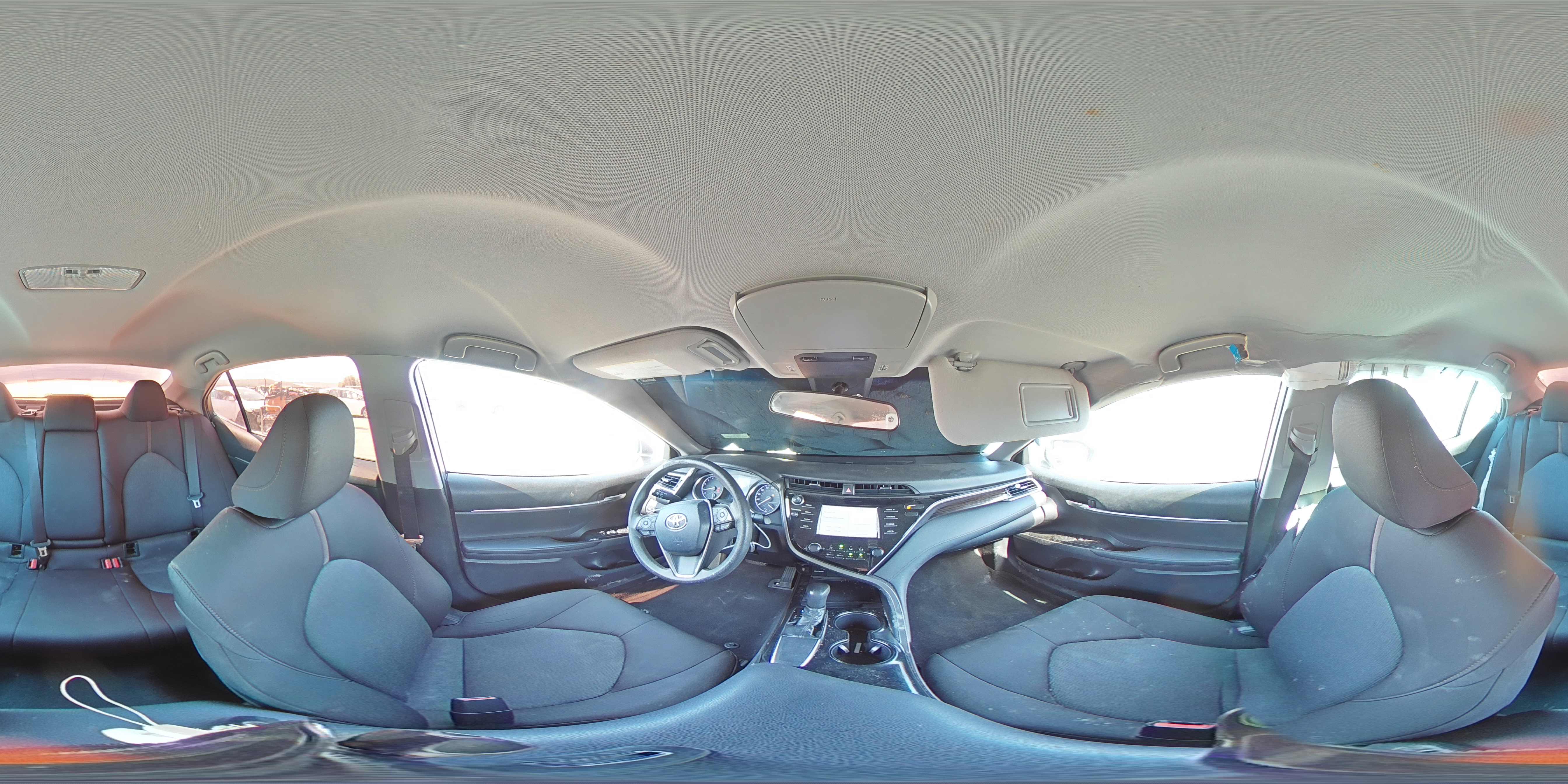 2018 Toyota Camry - Image 13