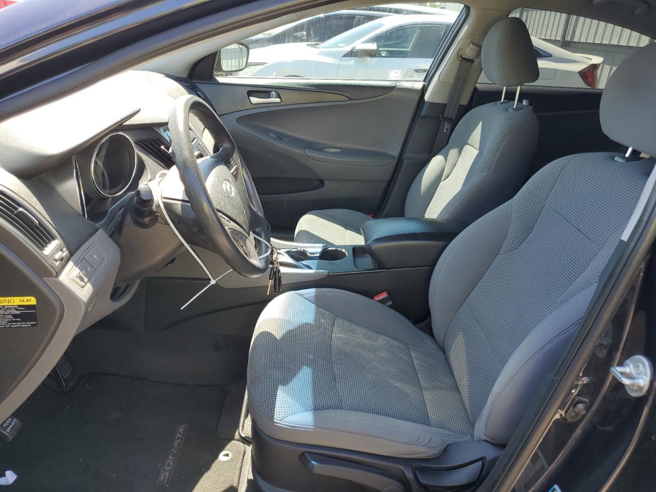 2013 Hyundai Sonata Gls VIN: 5NPEB4AC8DH747581 Lot: 63664344