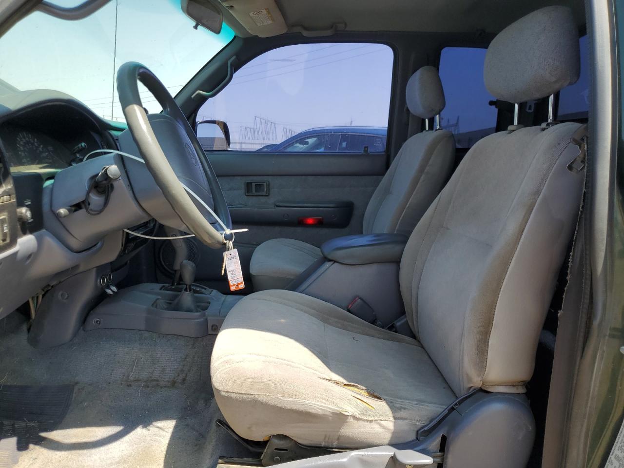 2000 Toyota Tacoma Xtracab VIN: 5TEWN72N2YZ693100 Lot: 63897724