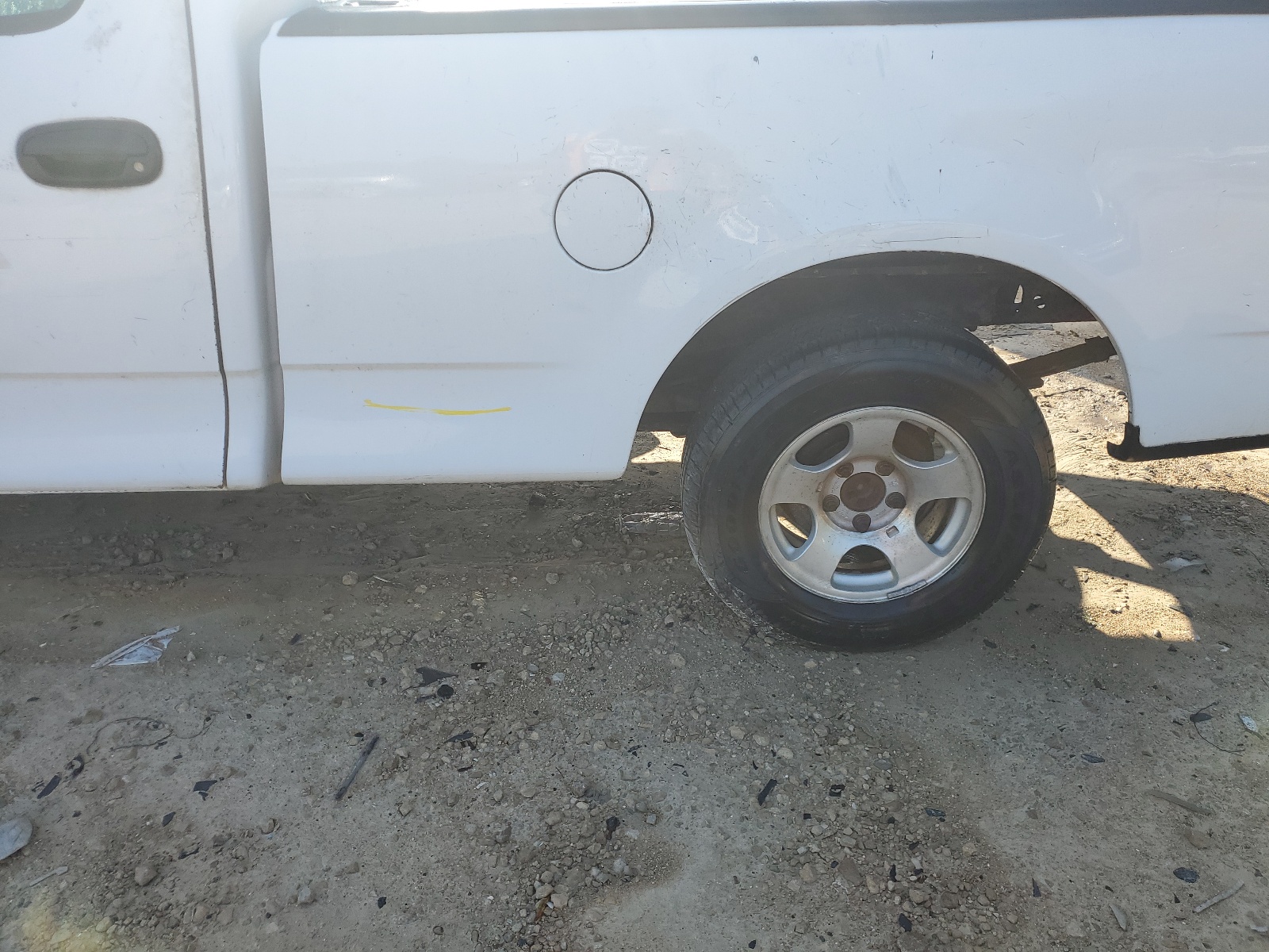 1FTDF172XVNC38669 1997 Ford F150