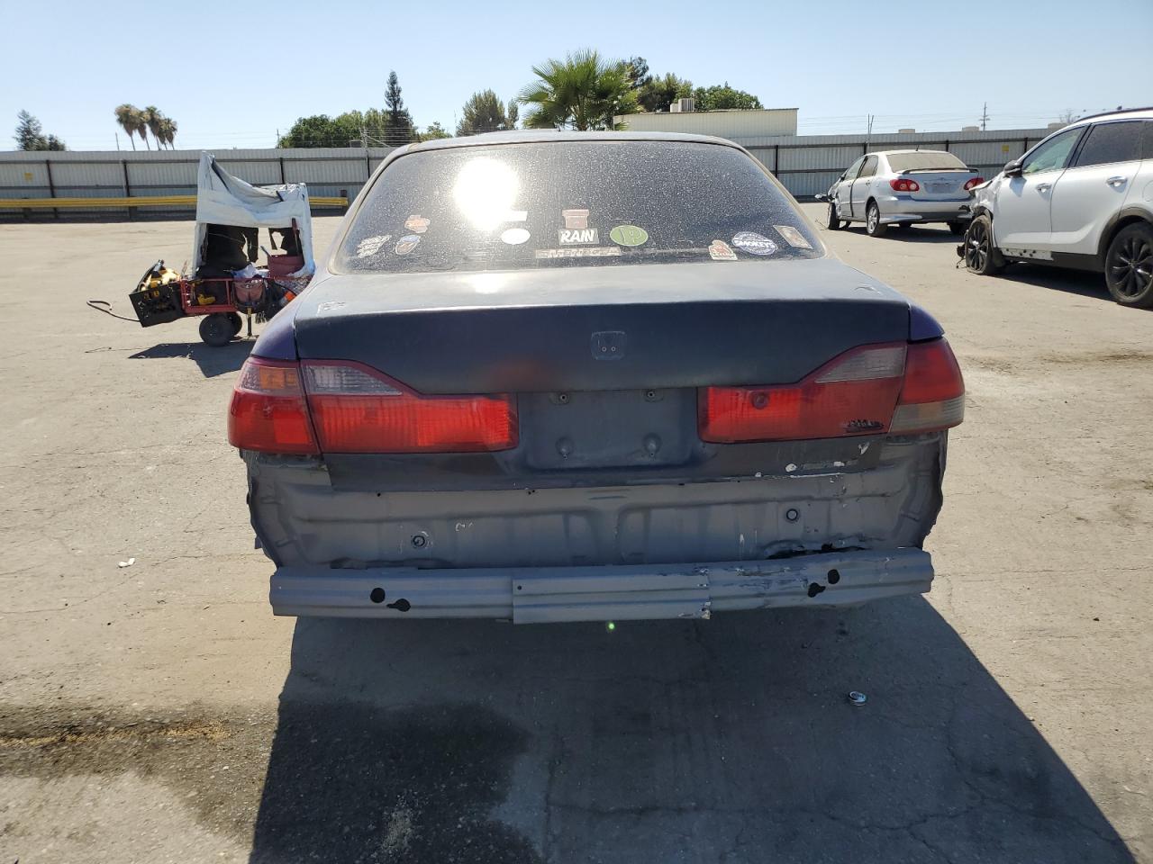 1999 Honda Accord Ex VIN: 1HGCG6671XA048290 Lot: 63816314