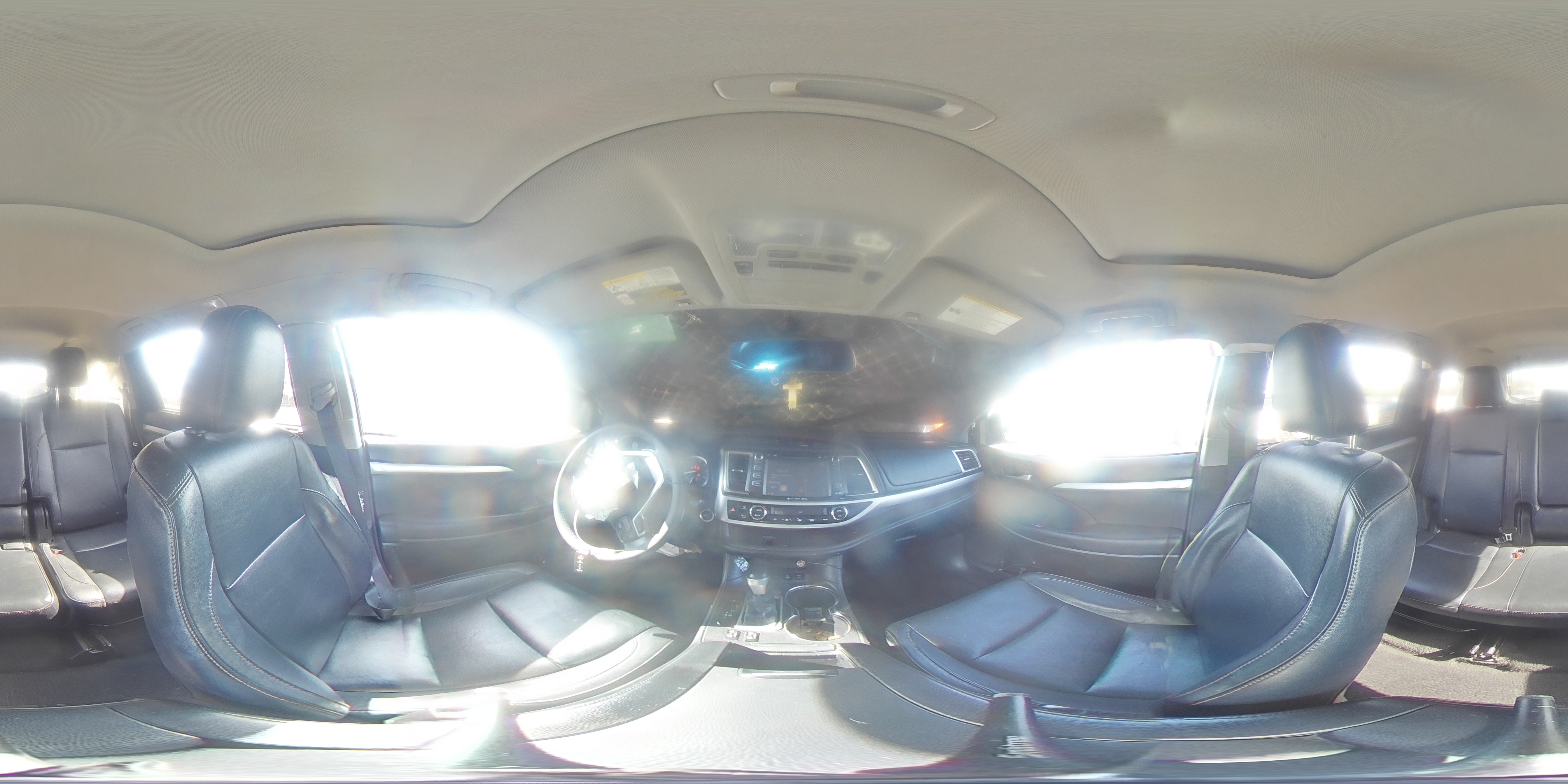 2016 Toyota Highlander Xle VIN: 5TDJKRFH9GS323955 Lot: 64496394