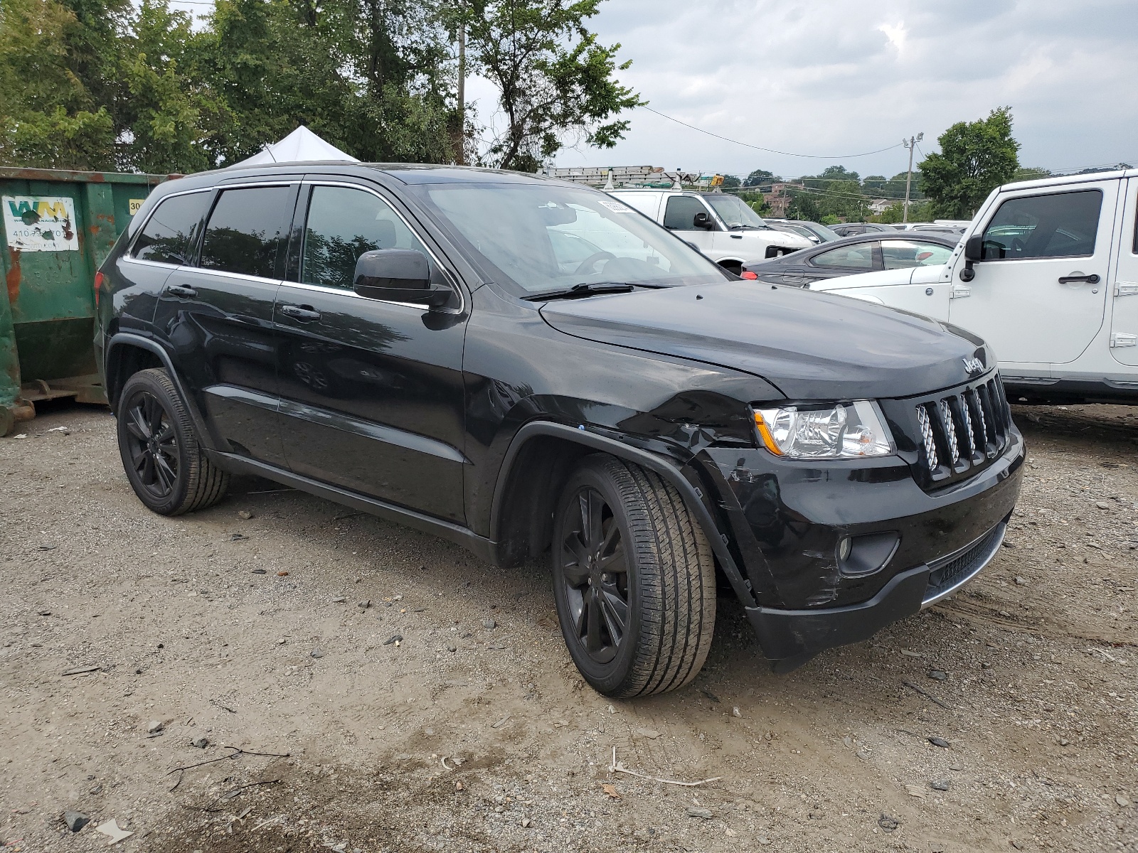 1C4RJFAT1CC335125 2012 Jeep Grand Cherokee Laredo