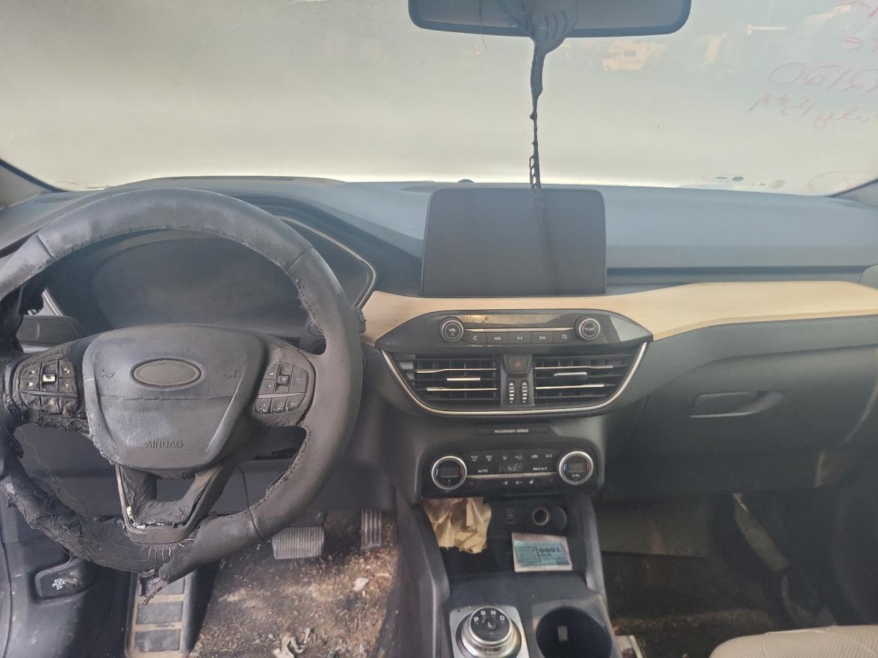 2021 Ford Escape Titanium VIN: 1FMCU9J98MUB22120 Lot: 62309864