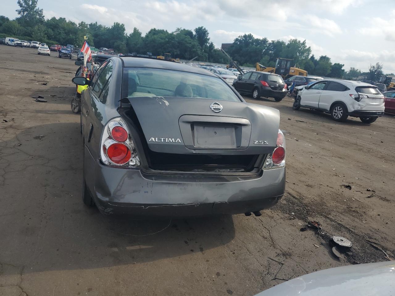 2005 Nissan Altima S VIN: 1N4AL11DX5C104557 Lot: 60800114