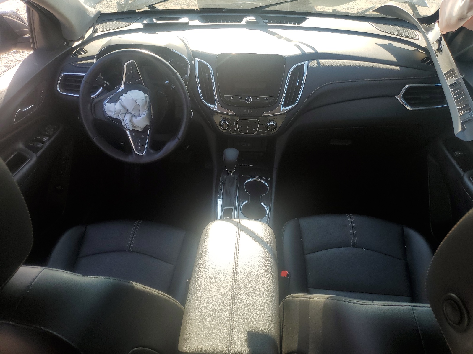 2GNAXNEV3N6127624 2022 Chevrolet Equinox Premier