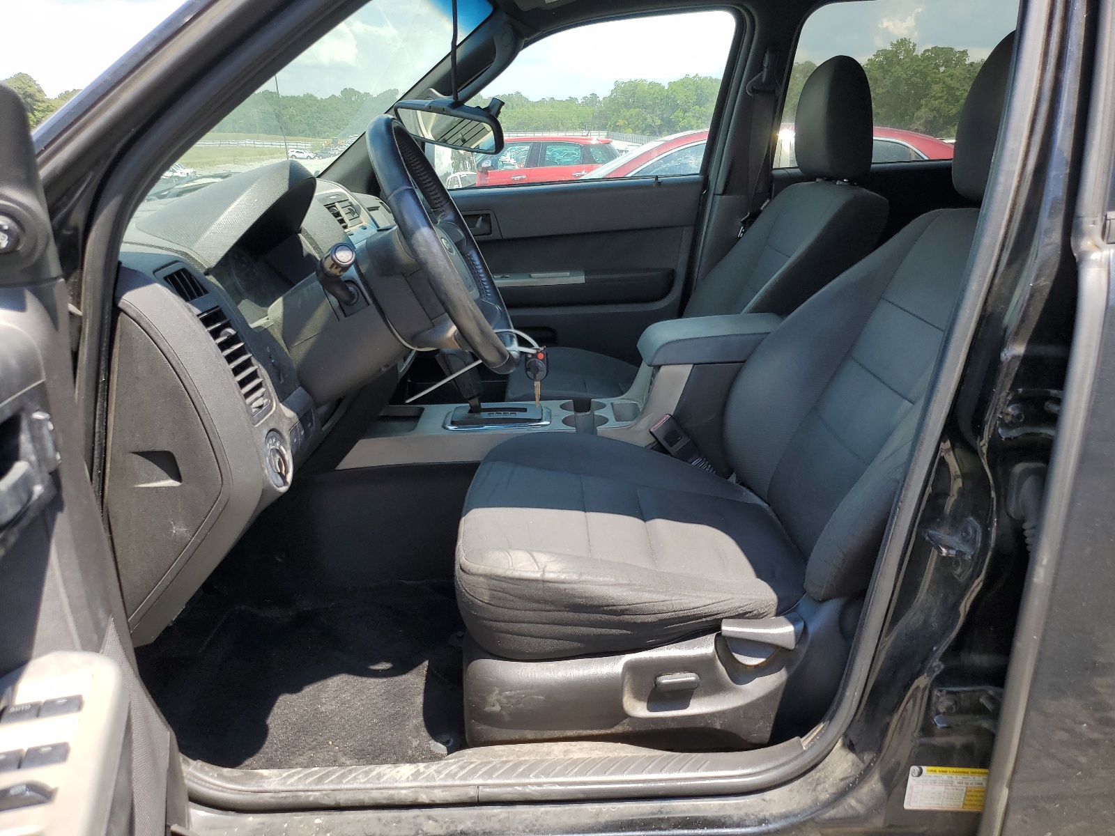 1FMCU0D73BKB74592 2011 Ford Escape Xlt