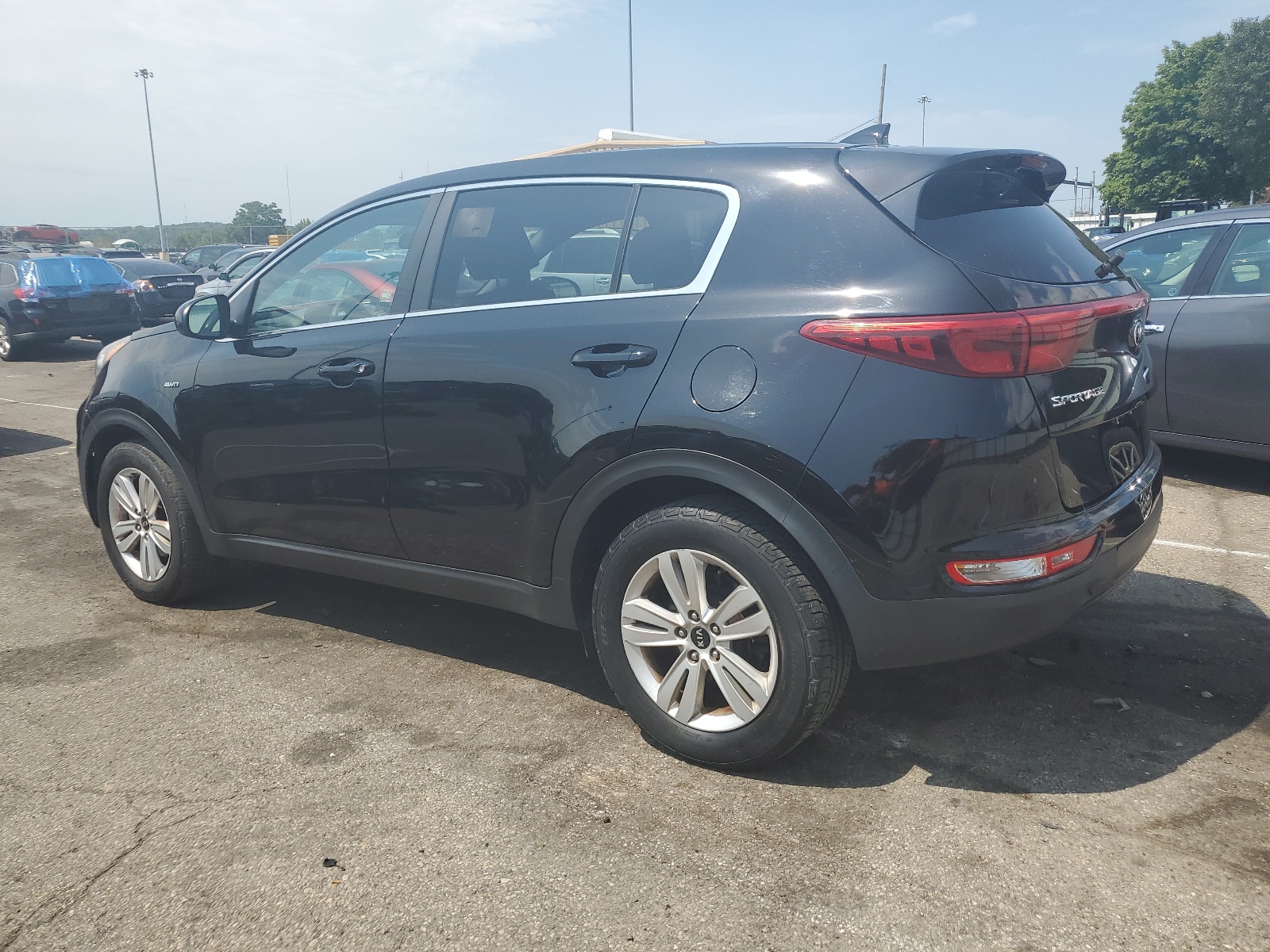 2018 Kia Sportage Lx vin: KNDPMCAC7J7458897