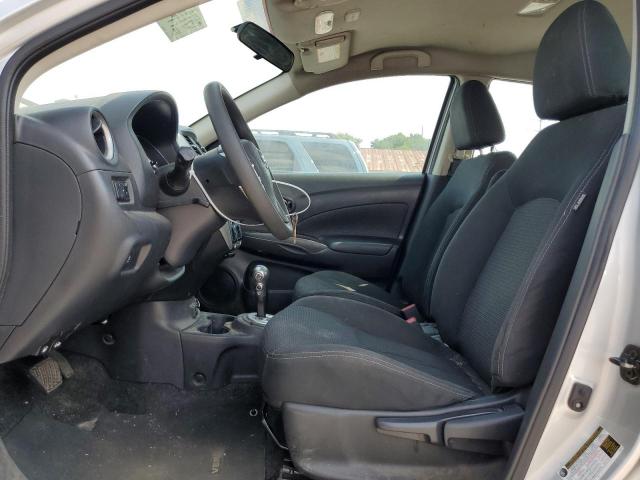  NISSAN VERSA 2018 Silver