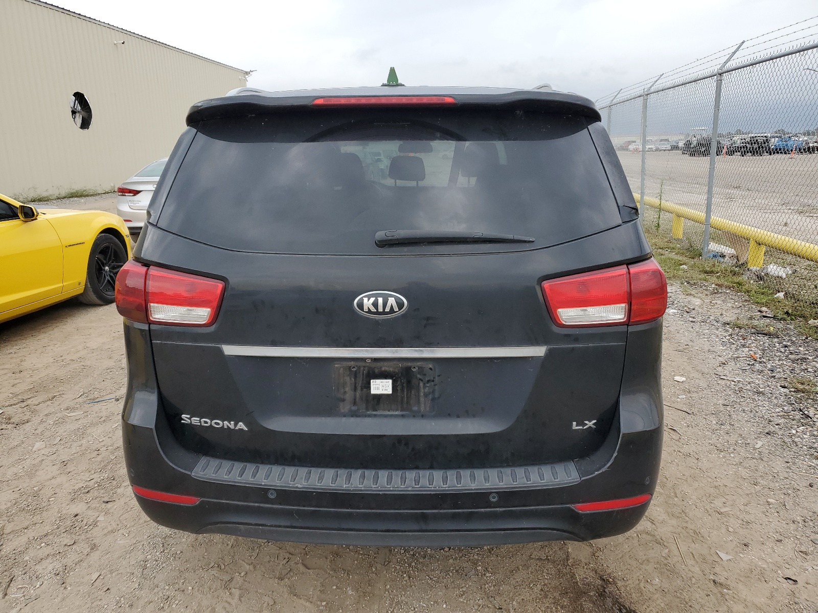 KNDMB5C18F6038594 2015 Kia Sedona Lx