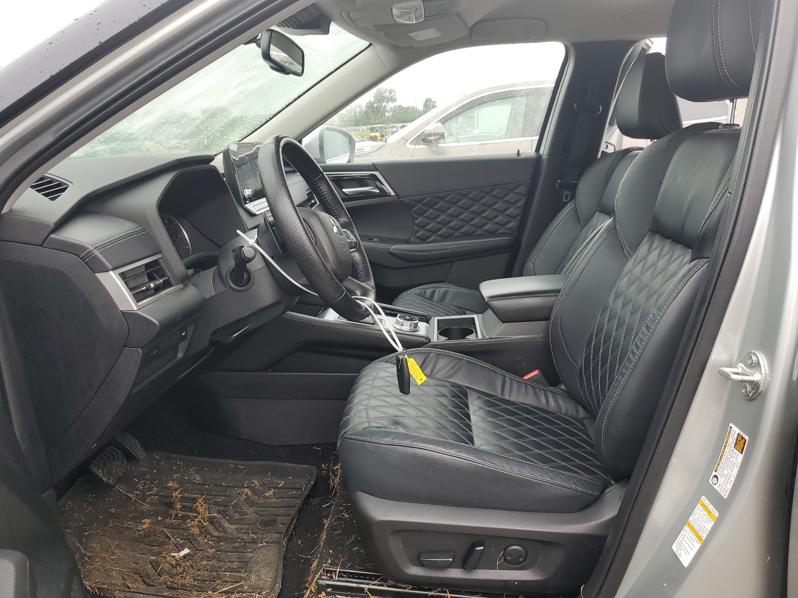 JA4J4VA84NZ073329 2022 Mitsubishi Outlander Sel