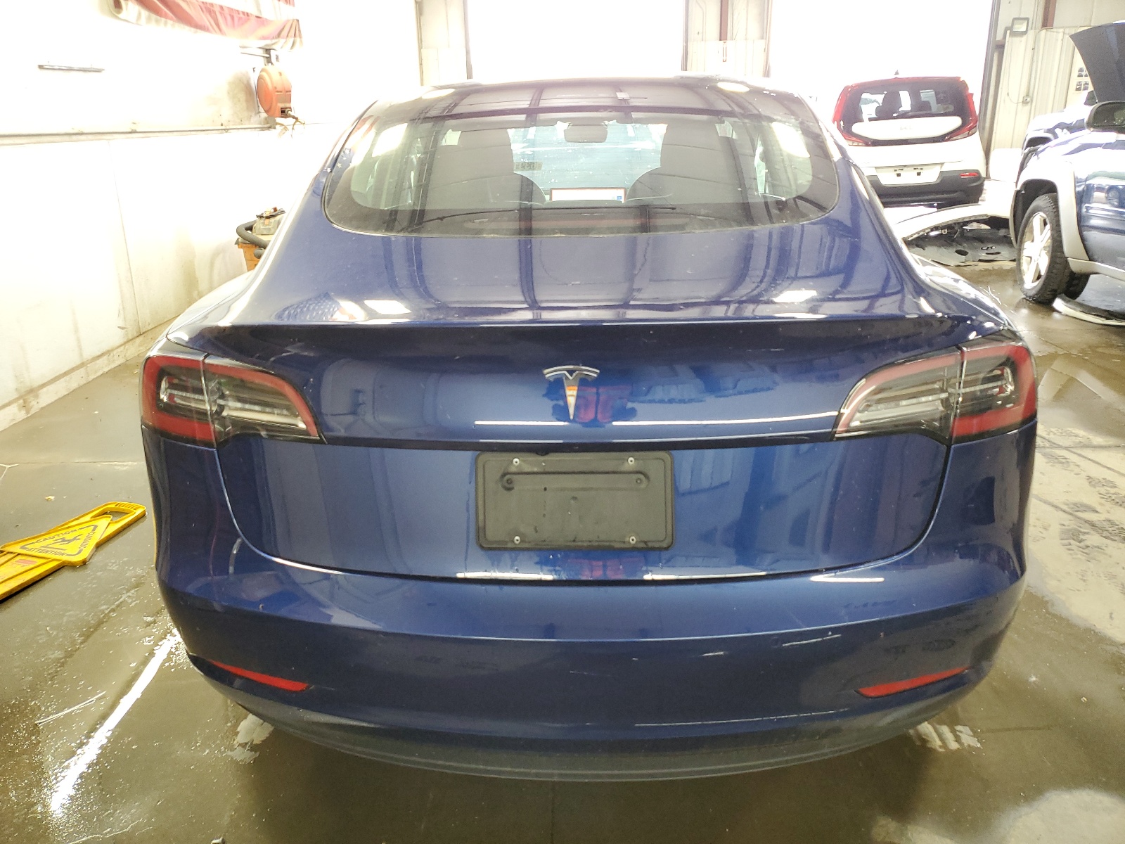 5YJ3E1EA7NF371283 2022 Tesla Model 3