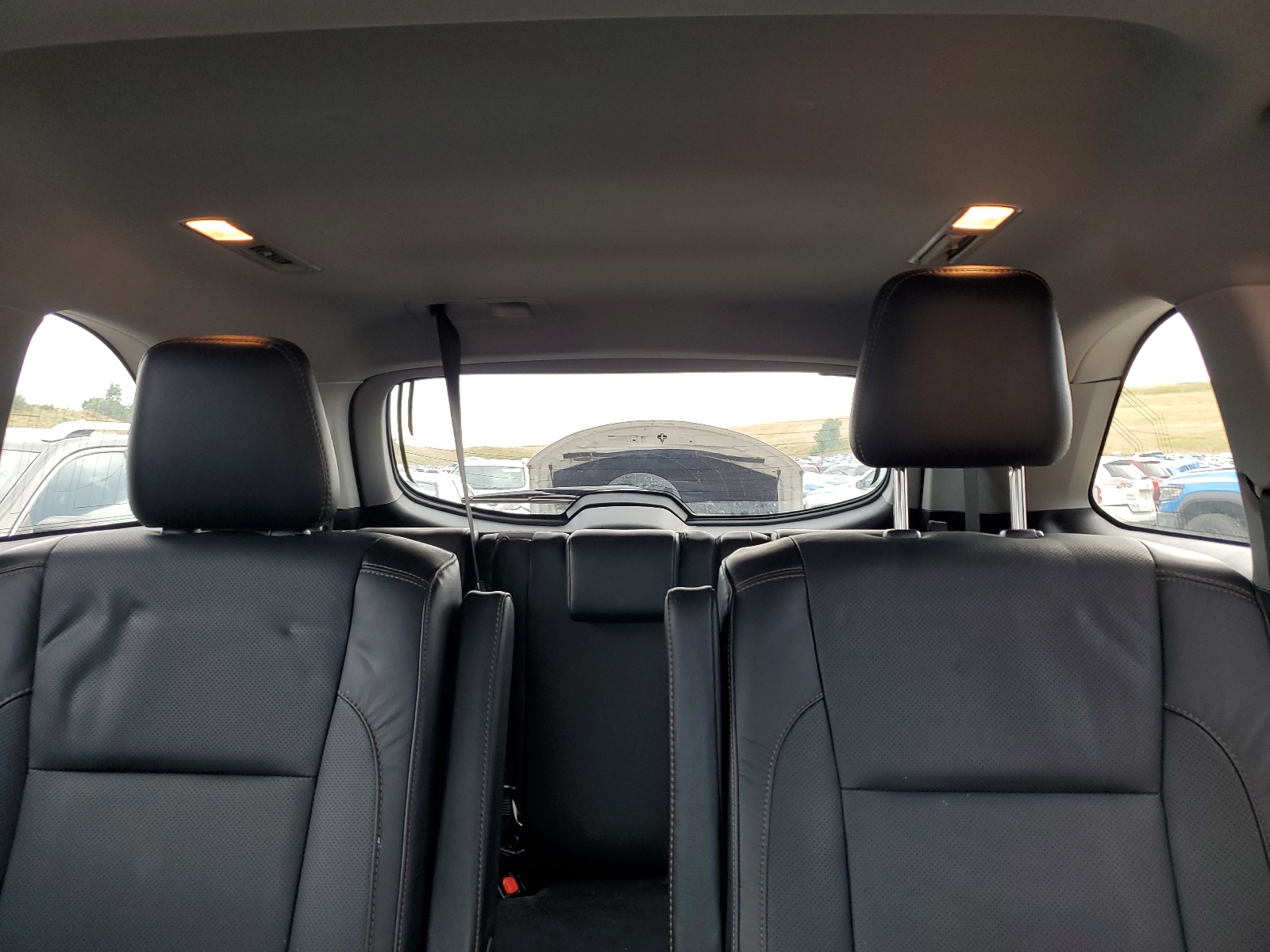 5TDDZRFH5KS735484 2019 Toyota Highlander Limited