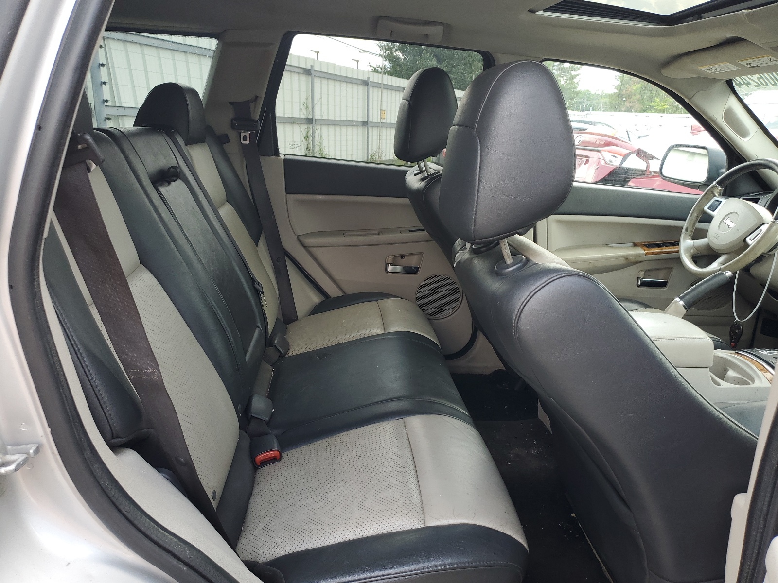 1J8HR58N38C225022 2008 Jeep Grand Cherokee Limited