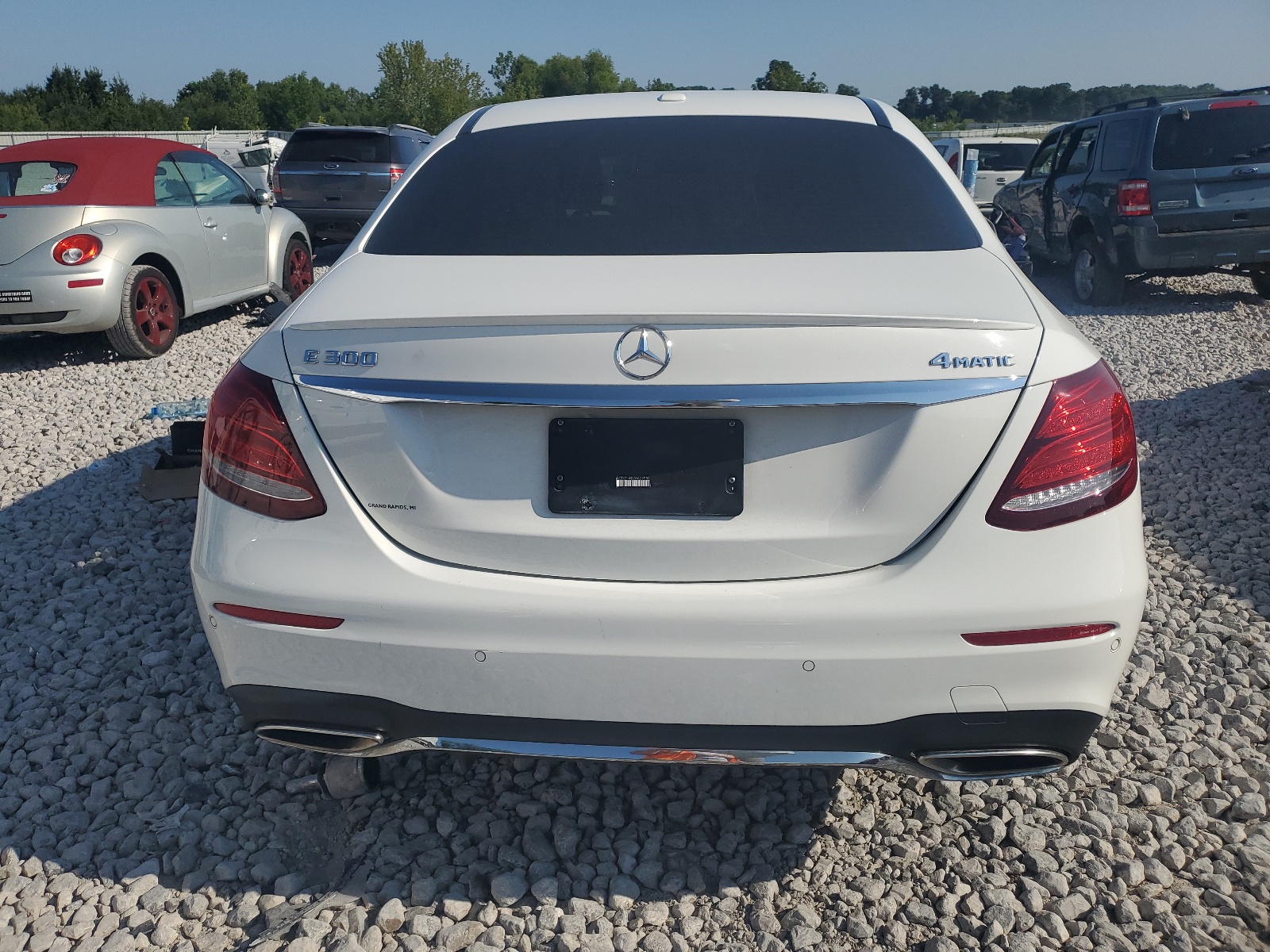 WDDZF4KB0HA095862 2017 Mercedes-Benz E 300 4Matic