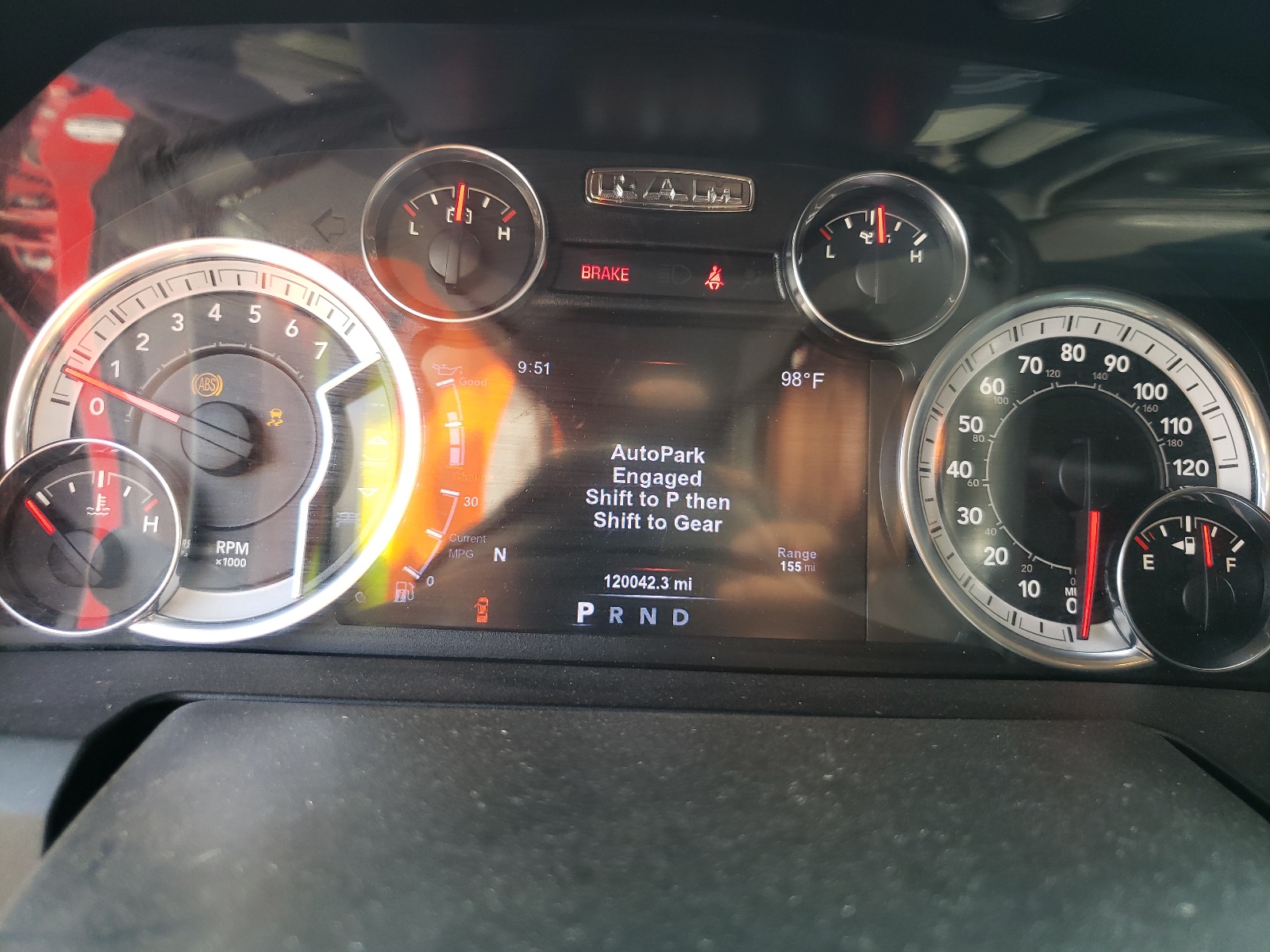 1C6RR7TT0HS685362 2017 Ram 1500 Slt