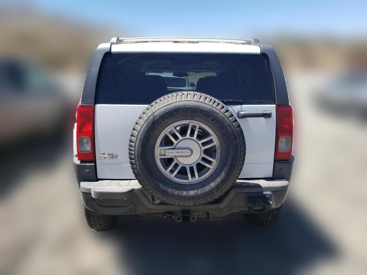 2008 Hummer H3 VIN: 5GTEN13E688172088 Lot: 64853374