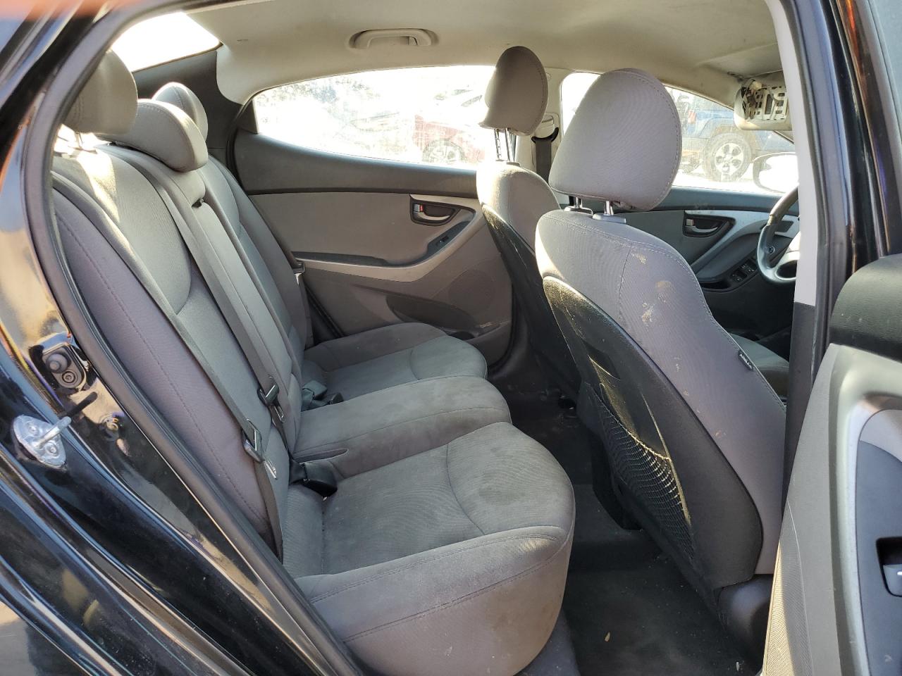 2015 Hyundai Elantra Se VIN: 5NPDH4AE9FH646838 Lot: 62954534