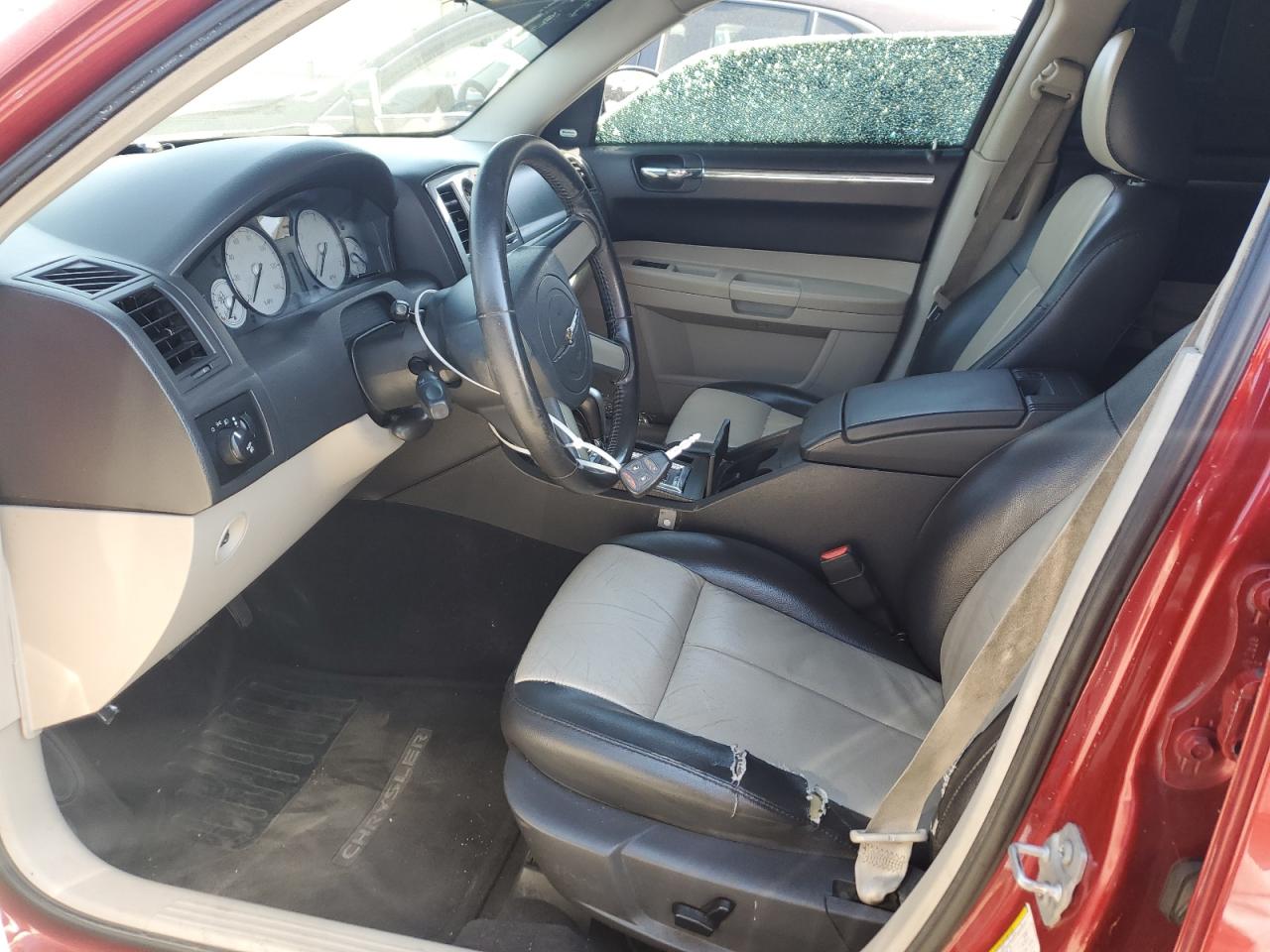 2007 Chrysler 300 Touring VIN: 2C3KA53G57H702935 Lot: 61895964