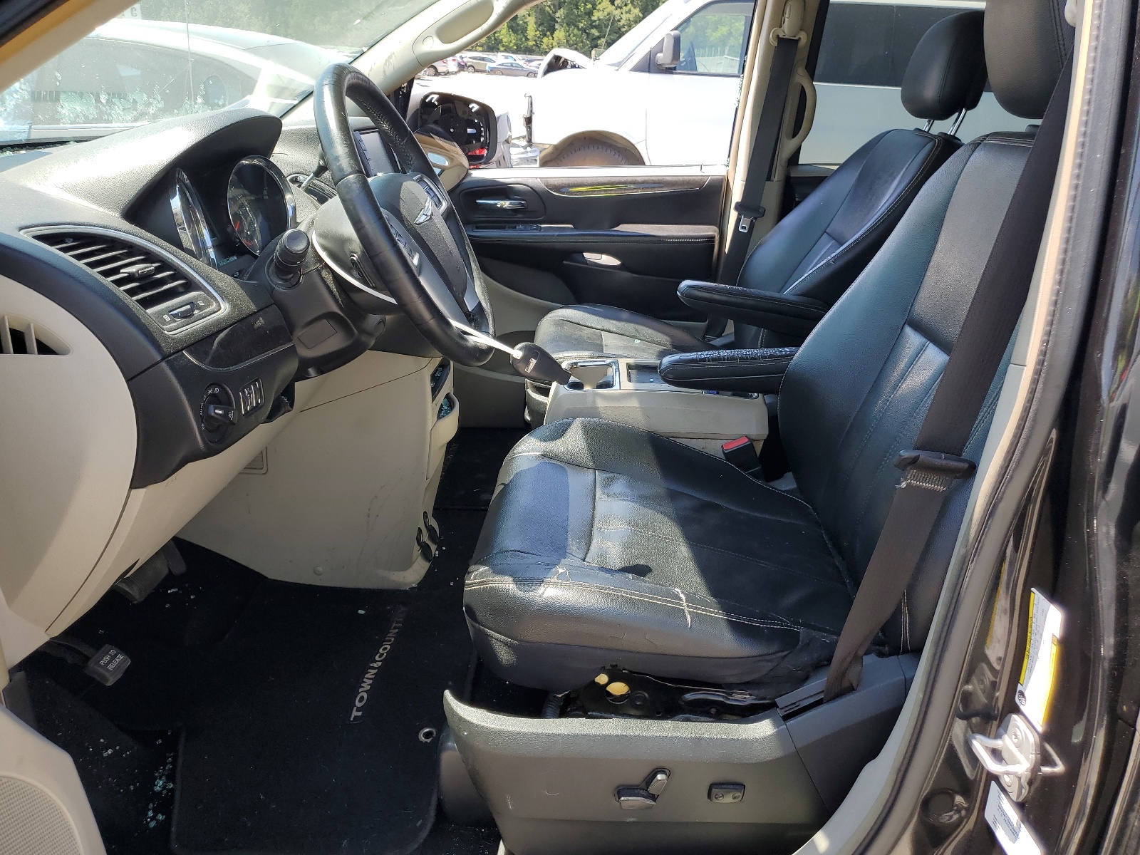 2C4RC1BG2ER132110 2014 Chrysler Town & Country Touring