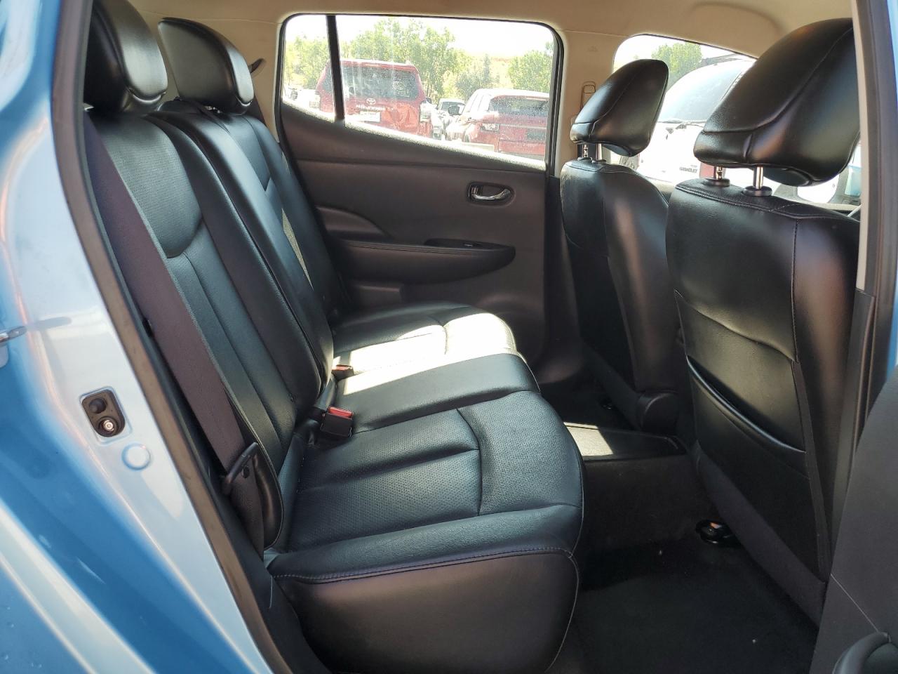 2015 Nissan Leaf S VIN: 1N4AZ0CP3FC330649 Lot: 65036804