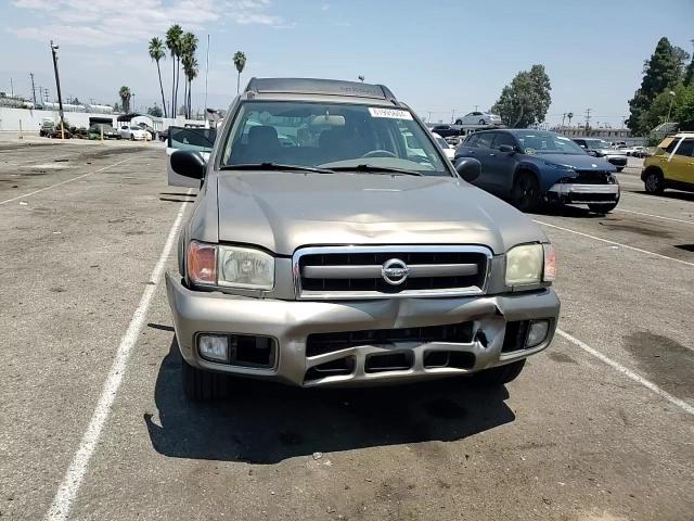 2004 Nissan Pathfinder Le VIN: JN8DR09X04W801963 Lot: 61995604