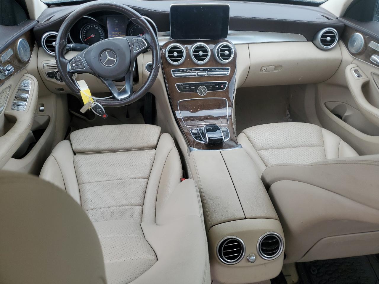 2016 Mercedes-Benz C 300 4Matic VIN: 55SWF4KB7GU161664 Lot: 62729754