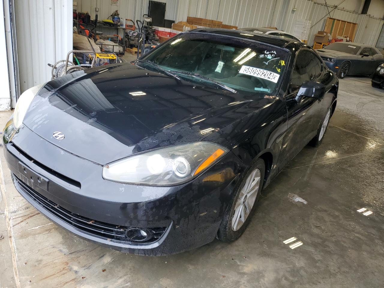 2008 Hyundai Tiburon Gs VIN: KMHHM66DX8U295595 Lot: 58099204