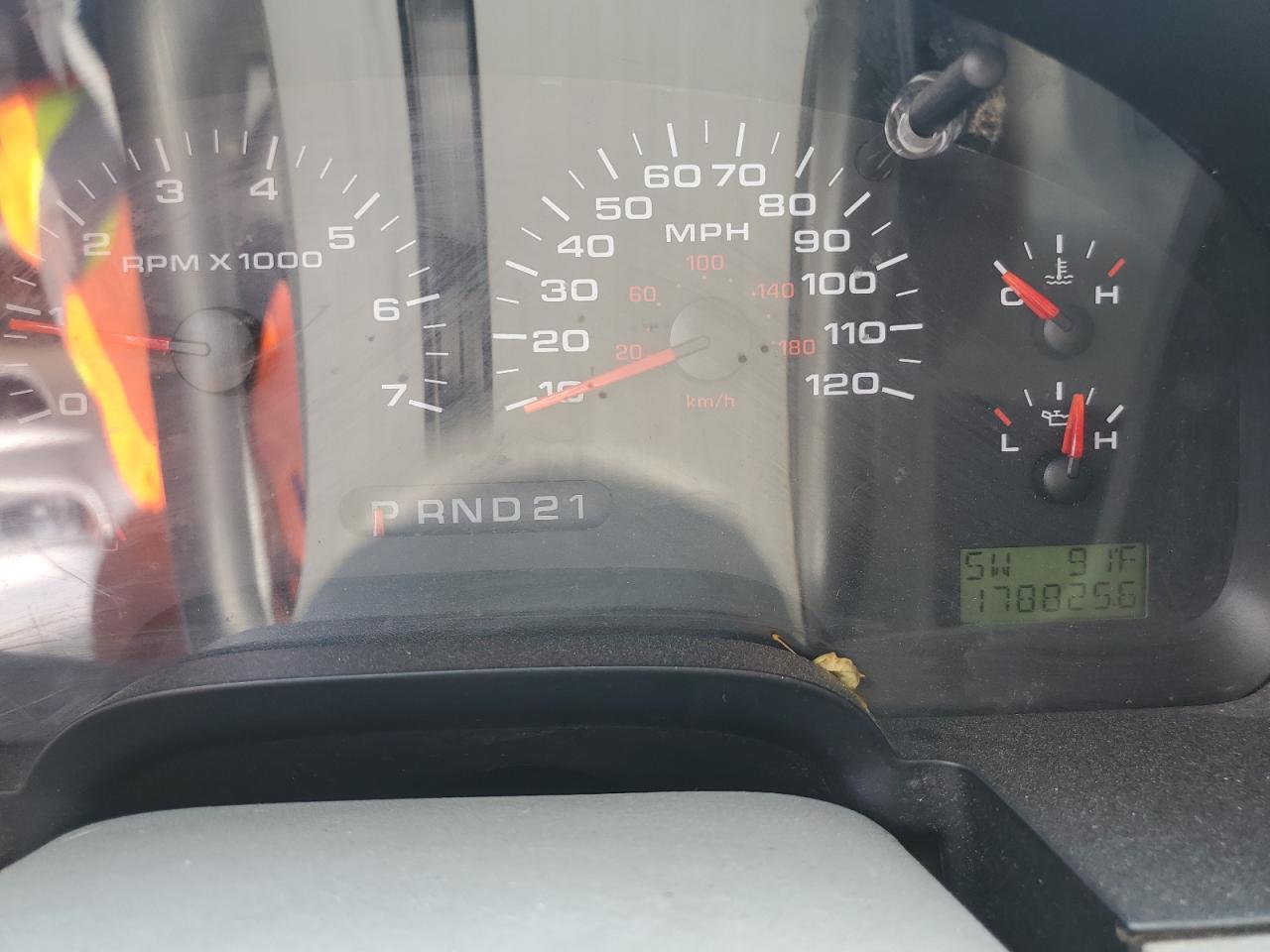 2005 Ford F150 VIN: 1FTPX14555FA86352 Lot: 62986444