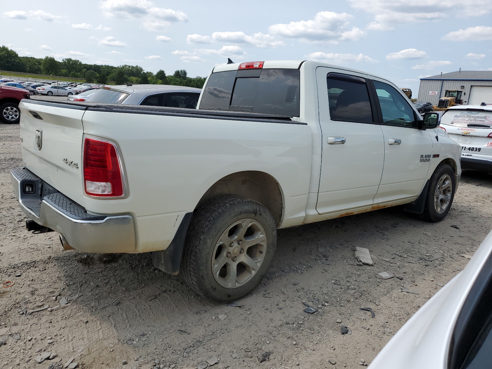 2016 Ram 1500 Laramie vin: 1C6RR7NMXGS254029