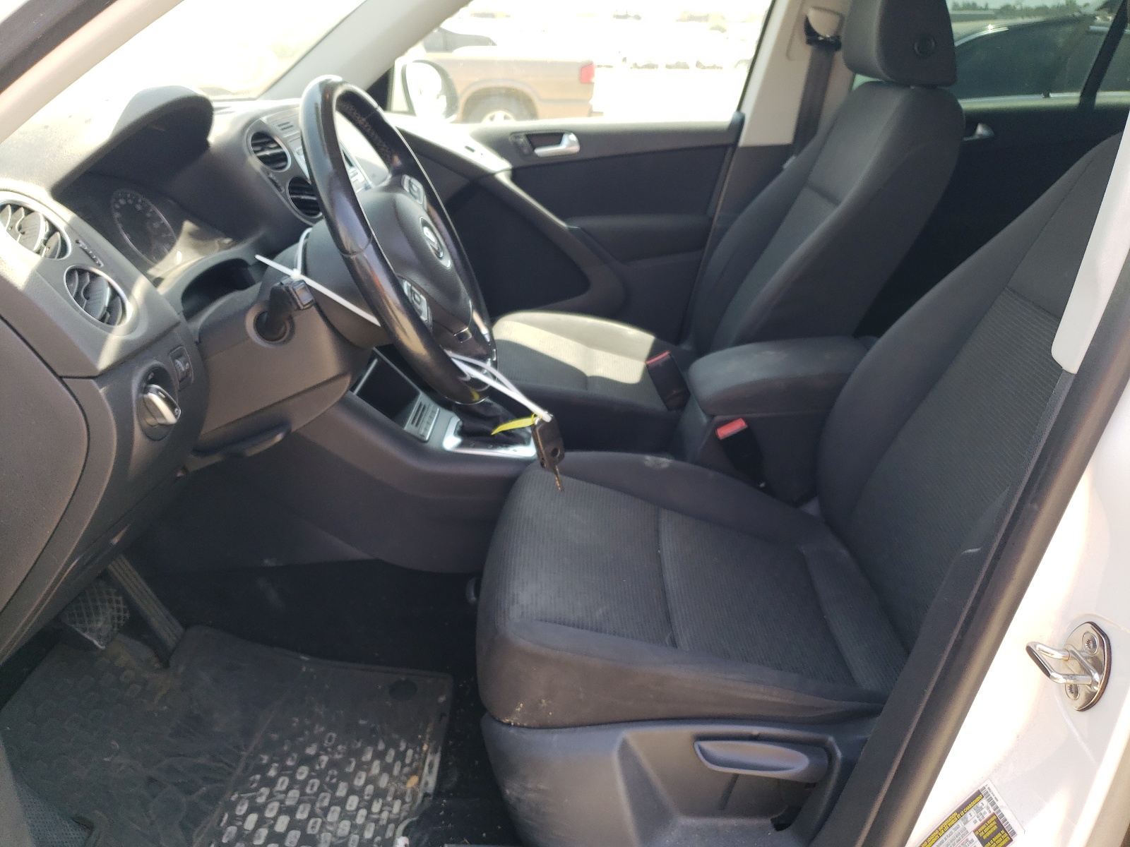 WVGAV3AX3DW566378 2013 Volkswagen Tiguan S