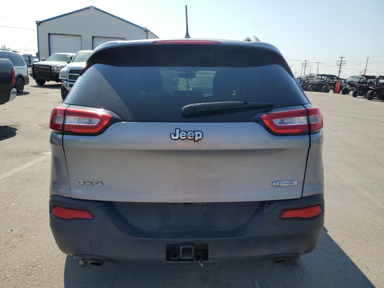 1C4PJMCS3EW208023 2014 Jeep Cherokee Latitude