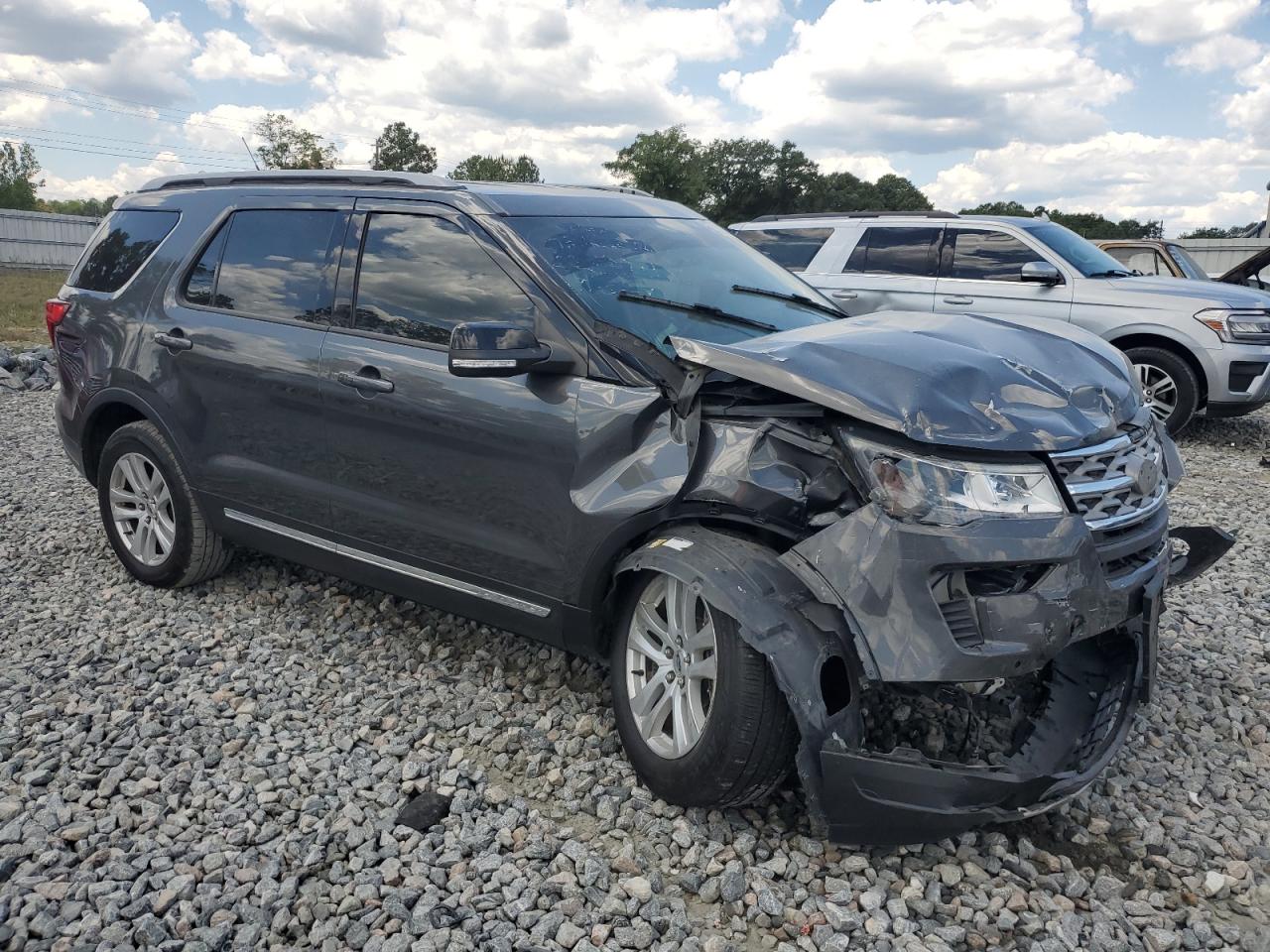 2018 Ford Explorer - Image 4