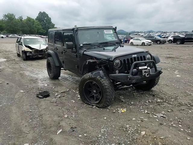 2015 Jeep Wrangler - Image 11
