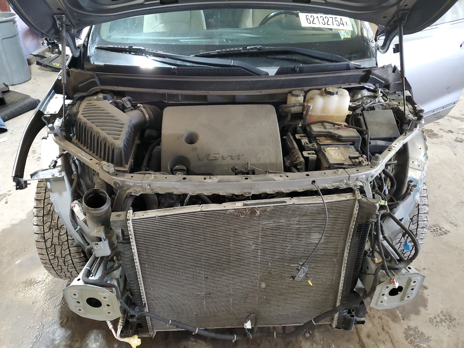 5GAEVAKWXKJ290695 2019 Buick Enclave Essence