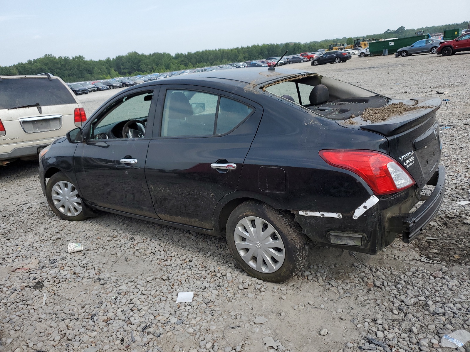 2015 Nissan Versa S vin: 3N1CN7AP2FL932623