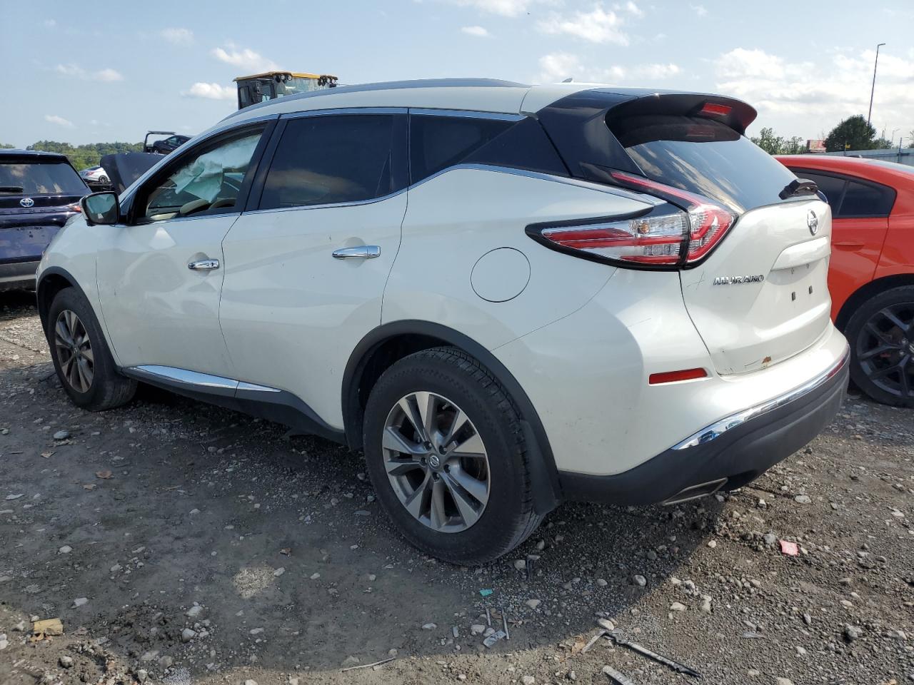 5N1AZ2MGXGN100516 2016 NISSAN MURANO - Image 2