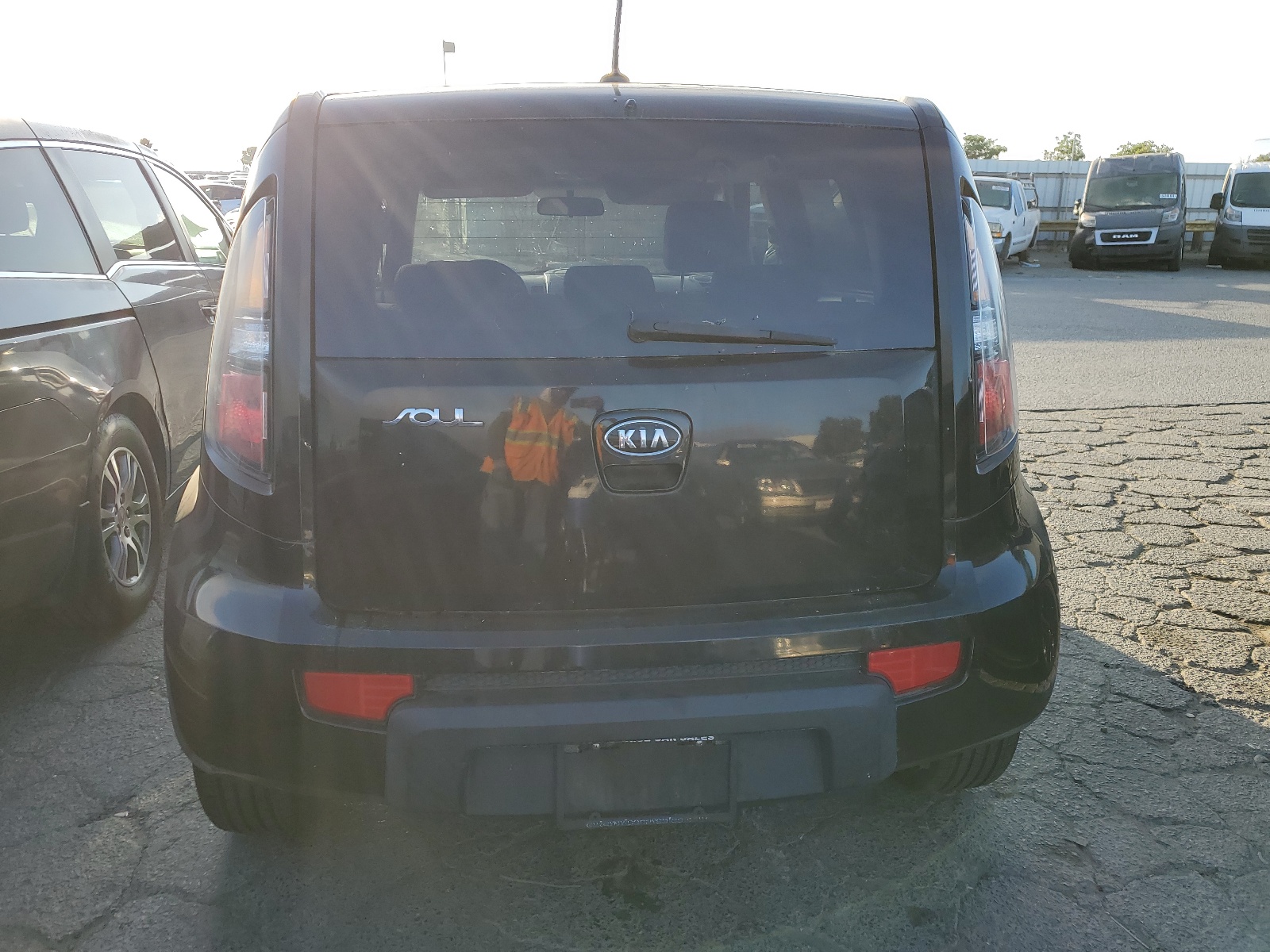 KNDJT2A28A7183437 2010 Kia Soul +