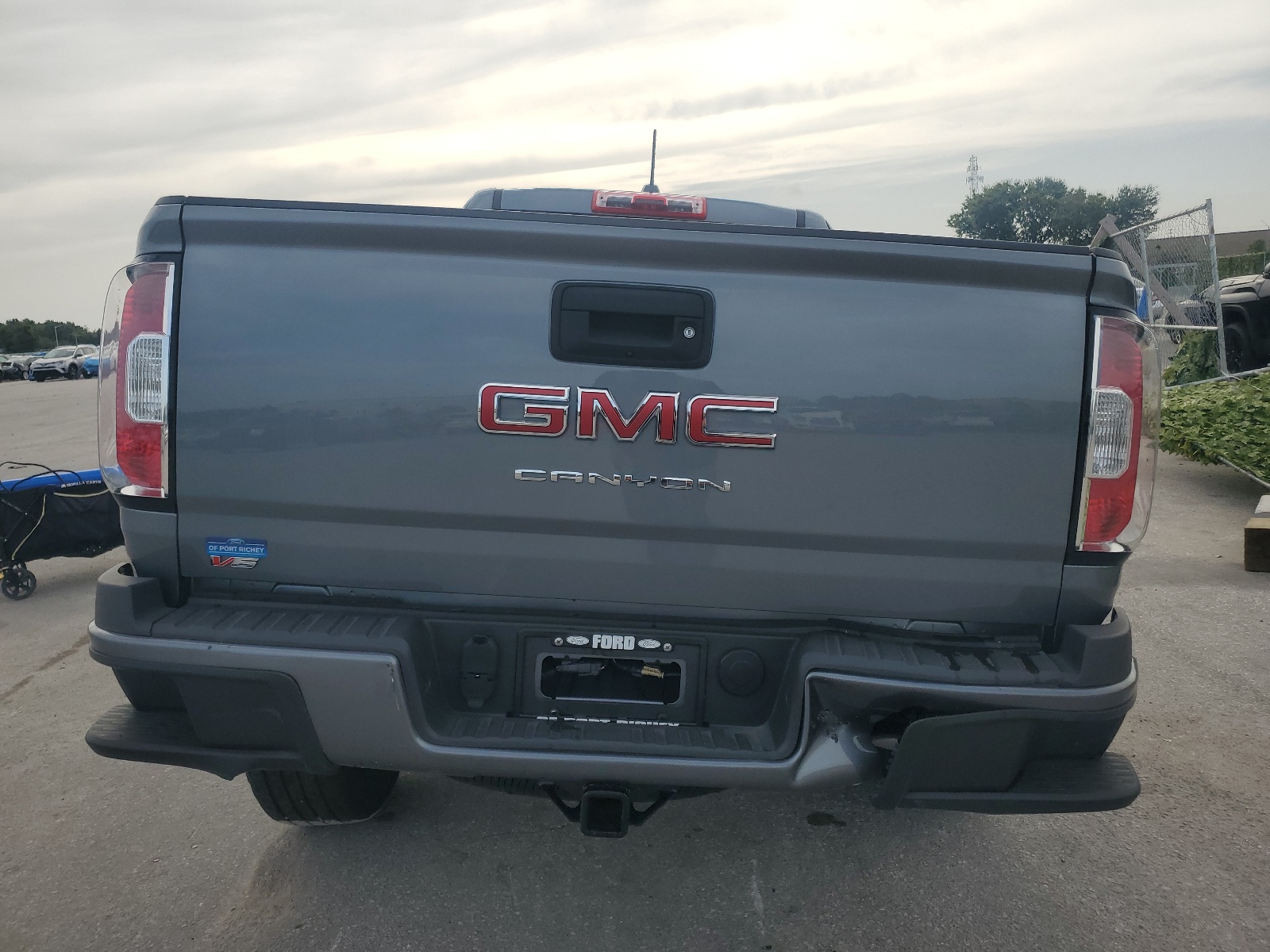 2022 GMC Canyon Elevation vin: 1GTH5BENXN1248343