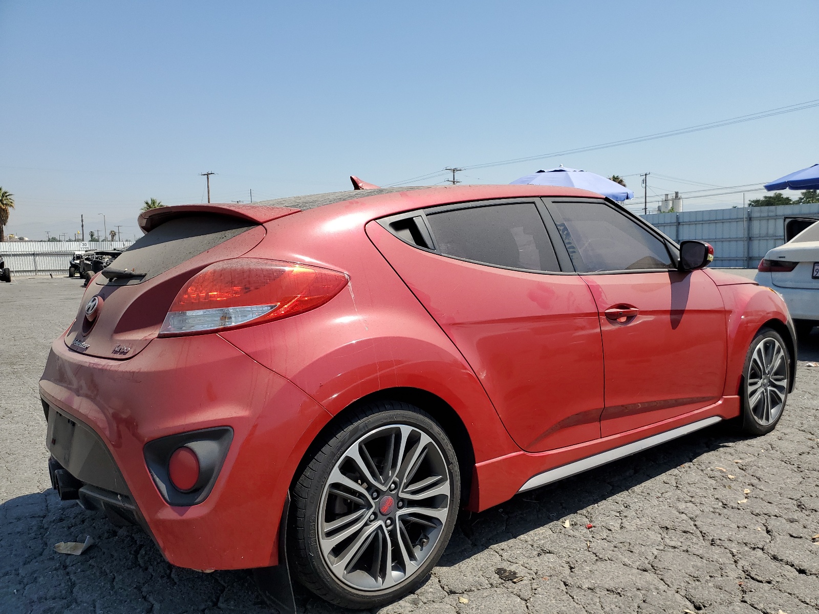 2016 Hyundai Veloster Turbo vin: KMHTC6AE5GU261978