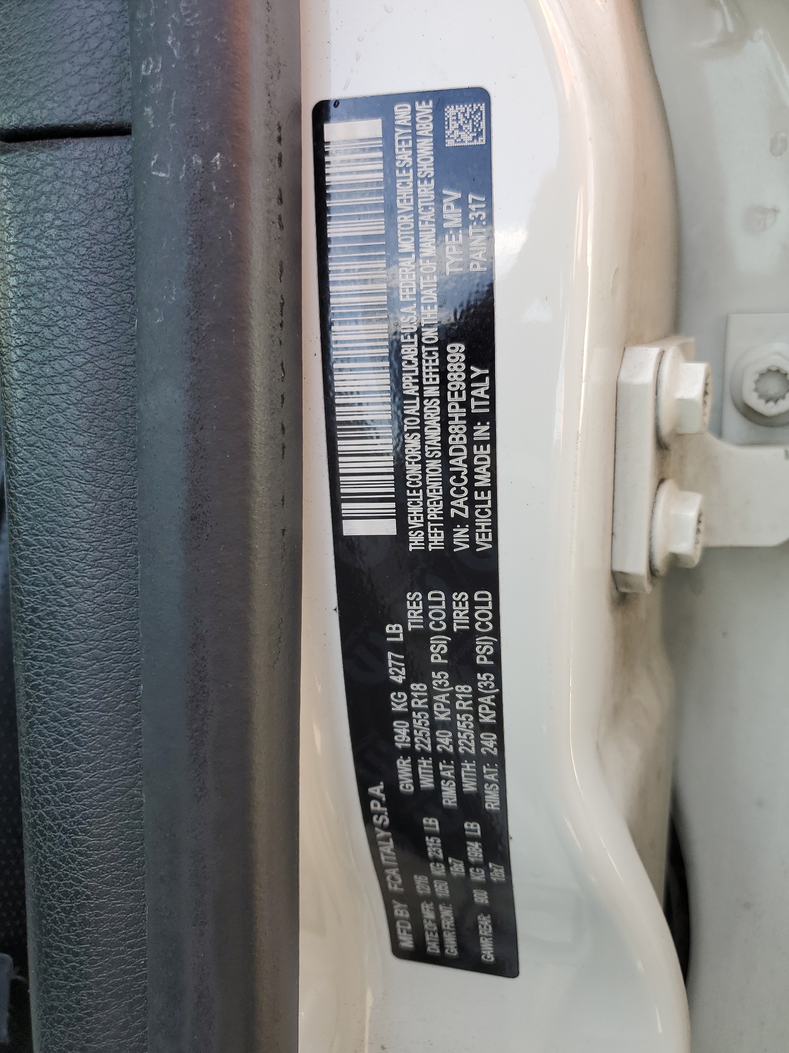 ZACCJADB8HPE98899 2017 Jeep Renegade Limited