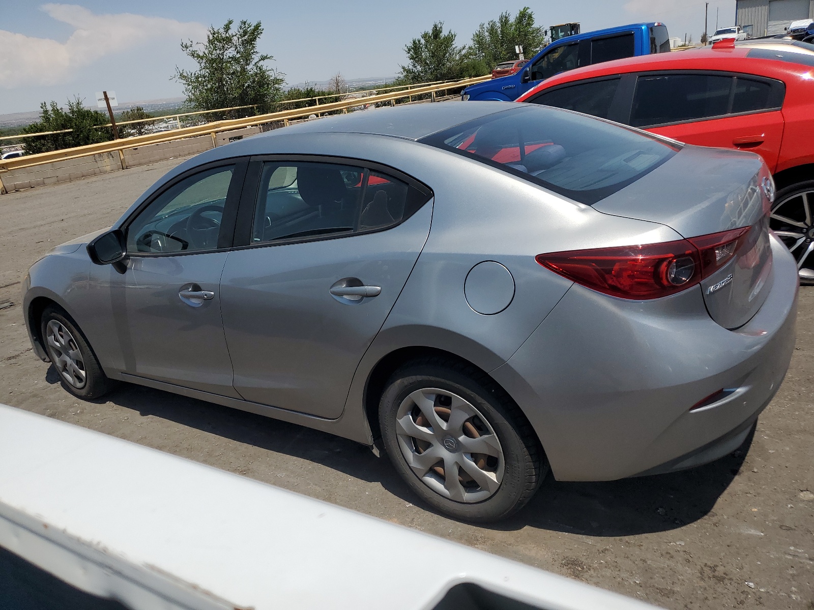 2015 Mazda 3 Sv vin: JM1BM1T79F1243305