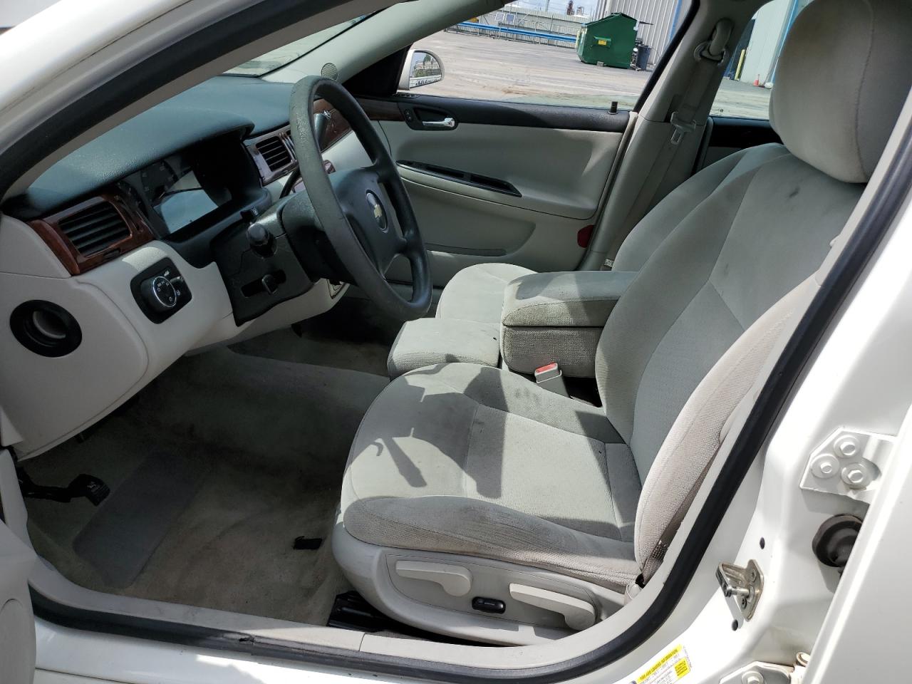 2009 Chevrolet Impala Ls VIN: 2G1WB57K291215950 Lot: 61667994