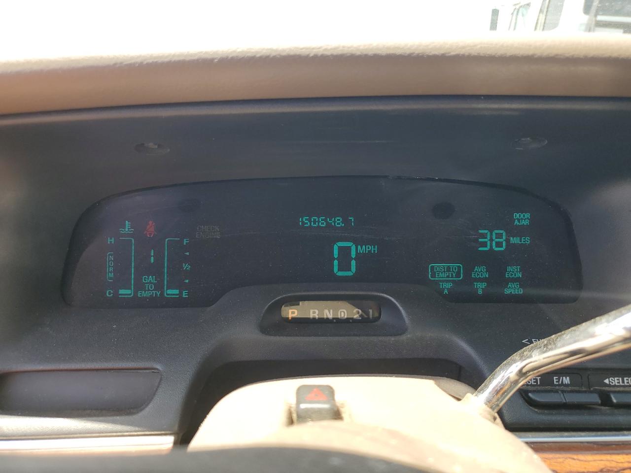 1997 Ford Crown Victoria Lx VIN: 2FALP74W6VX221701 Lot: 62662324